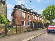 Cheap 2 BA 3 bedroom Flat to rent, Grosvenor Park Road,...