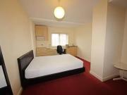 Cozy 2 BA 5 bedroom maisonette for rent in Cardigan...