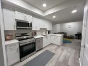 Cozy 2 Bed Room Basement for 2 Adult in Livingston North...