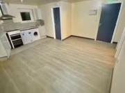 Charming 2 bedroom flat for rent in Ladypool Road,...