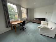 Deal! 2 bedroom flat for rent in Old Christchurch Road,...