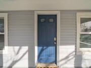 Cozy 2 bedroom home with Wi FI & Large Deck 1129 Bensch St