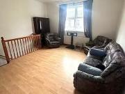 Rental! 2 bedroom maisonette for rent in Cowbridge Road...