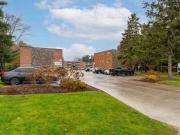 Cozy 2 Bedroom Portage Place