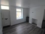 Rental! 2 bedroom terraced house for rent in Rawling...