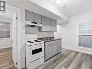 Just in! 2 BR 13 Westinghouse Avenue Unit# 1, Hamilton,...