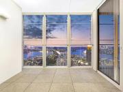 Cheap 2 BR 2 Watermans Quay, Barangaroo, NSW 2000