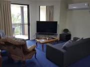 Deal! 2 BR 308/2346 Gold Coast Highway, Mermaid Beach,...