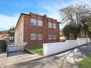 Unique 2 BR 3/8 Priory Road, Waverton, NSW 2060