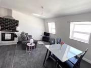 Cozy 2 BR Beach Road