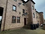 Unique 2 BR Property to rent in George Street,...