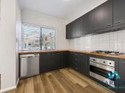 Unique 3/10 Swan Street, North Fremantle, WA 6159
