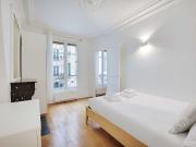 Cozy 32m² Apartment in 17th Arrondissement with Easy...