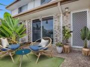 Unique 3/84 Highfield Drive, Merrimac, QLD 4226