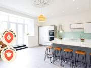 Rental! 3 BA 5 bedroom apartment for rent in Clifton...