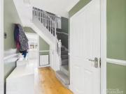 For Rent! 3 Baronscourt Mews