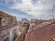 Cozy 3 Bedroom Apt in lively Bairro Alto