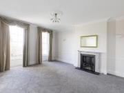 Cheap 3 bedroom flat for rent in Flat Marlborough House,...