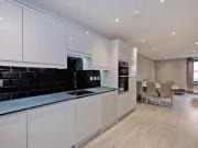 Unique 3 bedroom flat for rent in Kirkton House,...