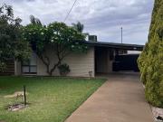 Cozy 3 Bedroom Home Close to SuniTAFE & City Heart