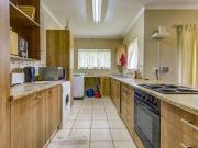 cozy 3 bedroom home with en suite an.