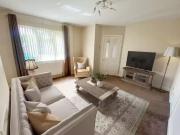 Just in! 3 bedroom house for rent in Martock Road,...