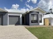 Cozy 3 BR 1/95 Hamilton Road, Woodford, QLD 4514
