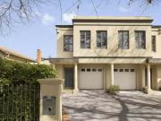 Cozy 3 BR 20A Kaikoura Avenue, Hawthorn East VIC 3123...