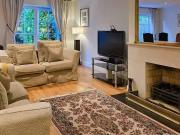 Cozy 3 BR Monkstown Avenue