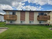Cozy 3bdrm 4 plex in Clearview