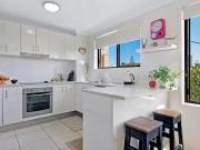 Charming 4/28 Dudley Street, Mermaid Beach, QLD 4218