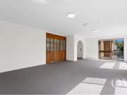 Charming 4/3 Georges Place, Wollongong Apartment for...