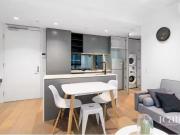 Cheap 4406/462 Elizabeth Street, Melbourne Apartment for...