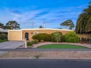 Rental! 47 Lomalinda Drive, Craigmore, SA 5114
