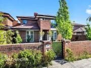 For Rent! 4 BR 2/614 616 High Street Road, Glen...