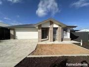 Charming 4 BR 27 Badman Street, Munno Para Downs, SA 5115