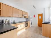 Cozy 5 bedrooms Terraced house to rent in North Denes...