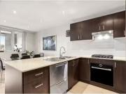 Cozy 7/1247 Botany Road, Mascot Apartment for rent...