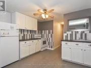 Cozy 723 Scottsdale Drive, Guelph Kortright West, ON,...