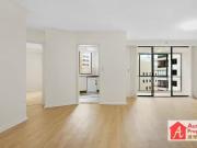 Deal! 84/416 418 Pitt Street, HAYMARKET Apartment for...