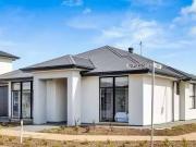 For Rent! 8 Pollifrone Close, Angle Vale, SA 5117