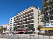 Cozy Apartment by the Beach