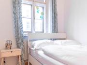 Cozy apartment close to park Wien, Vienna Amsterdam...