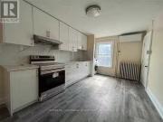 Cheap Apt 2 2398 Bloor Street W, Toronto, ON, M6S 1P5 hous.
