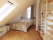 Cozy attic apartment near historic site Cozy attic apartment near historic site