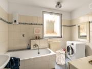 Cozy, bright Loft *, Penthouse Flair* in the heart of...