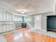 COZY, CLOSE TO DT, 1 BED + 1 BATH + ATTACH GARAGE, DT,...