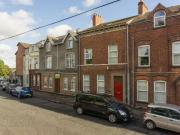 For Rent! Flat 2, 19 Cameron Street