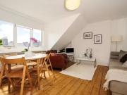 Charming Flat to rent in Ferntower Road, London N5