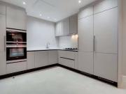 Cozy Flat to rent in Fitzjohns Avenue, Hampstead, London NW3